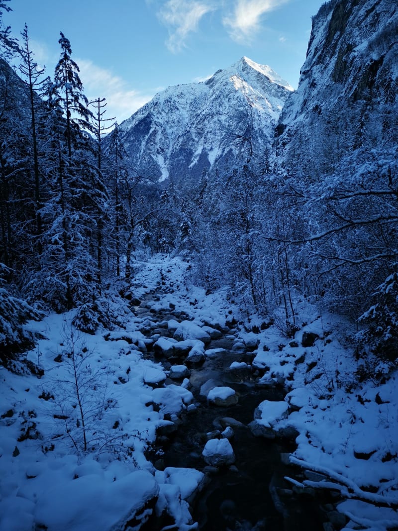 Bourg-d’Oisans et sa balade détente à la cascade de la Pisse - Le Bourg-d'Oisans