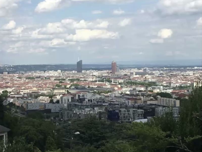 Prendre le vert entre Lyon et Sainte-Foy-lès-Lyon - Lyon