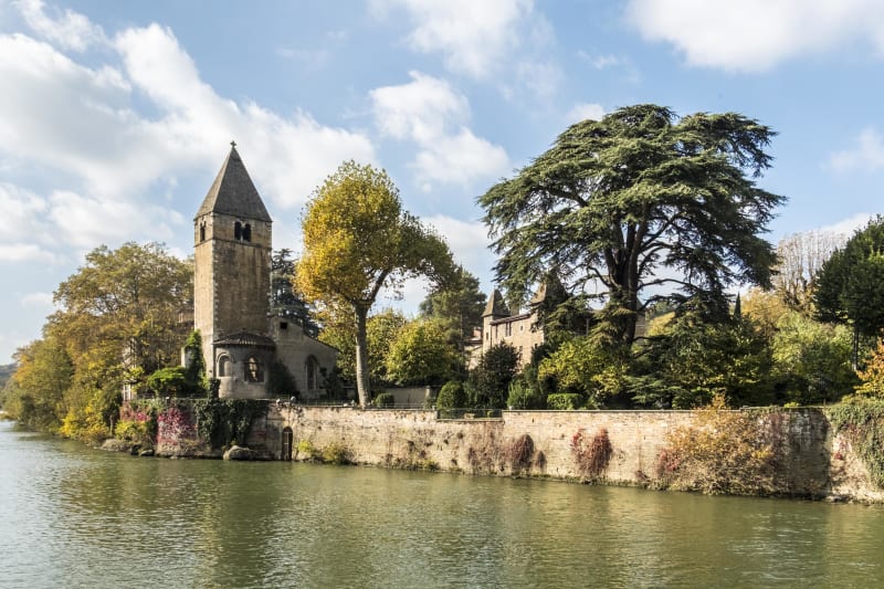 Rejoindre l'île Barbe et s'évader au cœur de la Saône - Lyon
