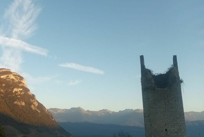 Les tours de Chignin - Saint-Jeoire-Prieuré