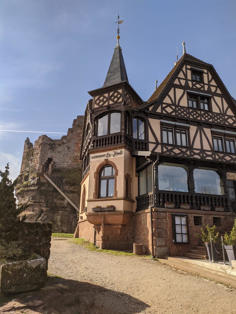Château médiéval du Haut-Barr et ses vues somptueuses - Saverne