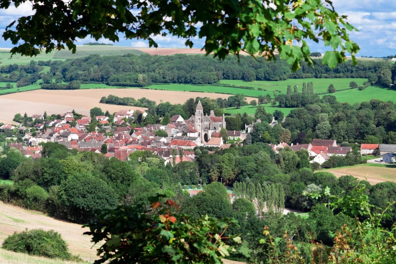 Saint-Seine-l'Abbaye et vadrouille le vent en poupe - Saint-Seine-l'Abbaye