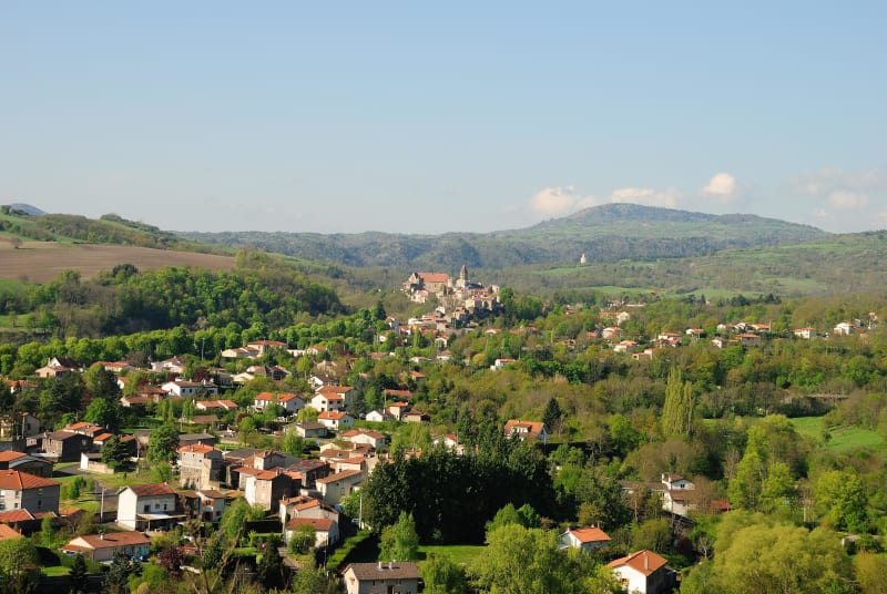 Saint-Amant-Tallende et riche patrimoine à cœur - Saint-Amant-Tallende