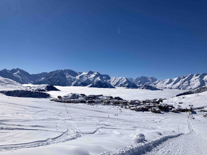 Wandel naar de meren en het uitzicht op Alpe d'Huez - Alpe d'Huez
