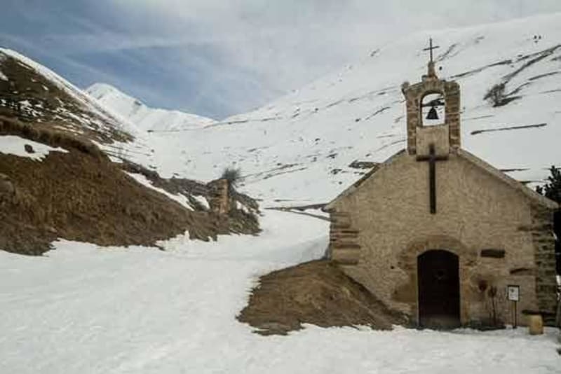 Le col de Cluy d'Auris à raquettes - Auris