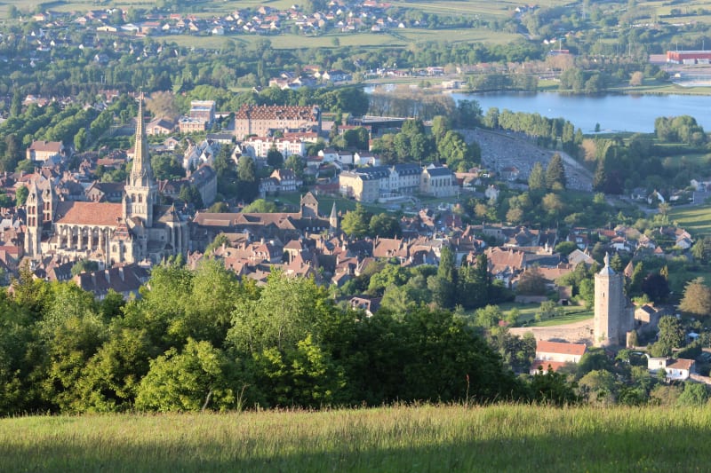 Micro-aventure à Autun et jeu des dix bornes - Autun