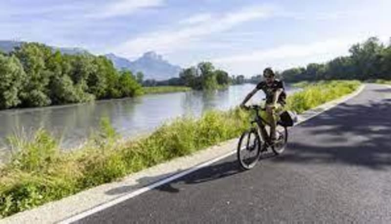 Boucle vélo à Comboire et crapauds préservés - Grenoble