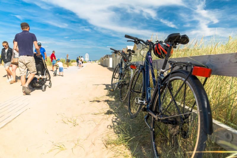 Sur la Vélomaritime, de Ouistreham à Courseulles-sur-Mer - Ouistreham