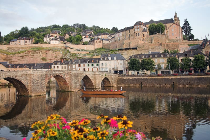 Terrasson-Lavilledieu et son panorama sur la Vézère - Terrasson-Lavilledieu