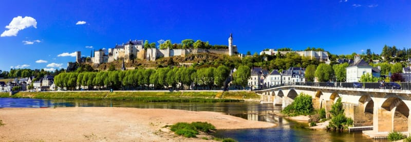 En selle pour l'AOC Chinon et dégustation en fin de balade - Cravant-les-Côteaux