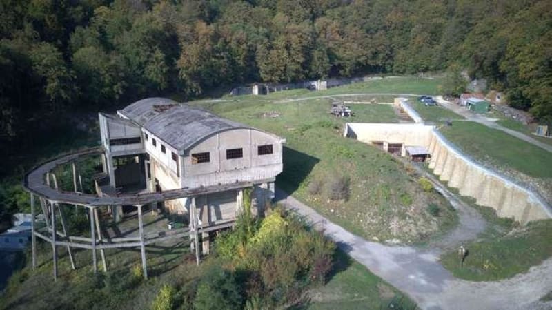 Patrimoine aux mille visages et forêt luxuriante à Chavigny - Chavigny