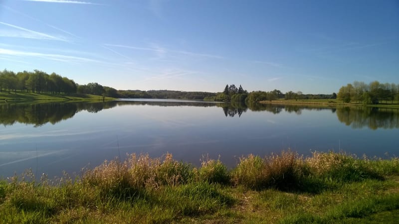 Flâner autour des Lacs de Haute Charente et rencontrer ses hôtes - Pressignac