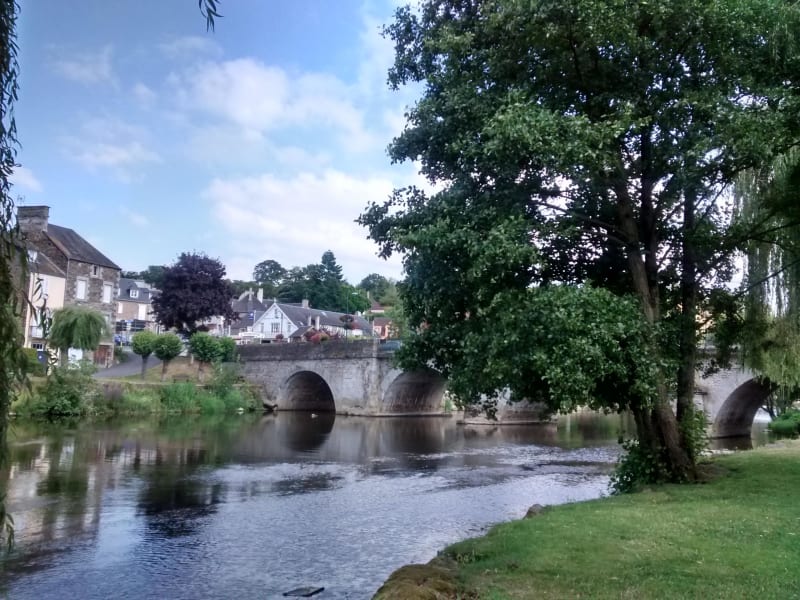 Pont-d'Ouilly : par monts et parcours top en Suisse normande - Pont-d'Ouilly