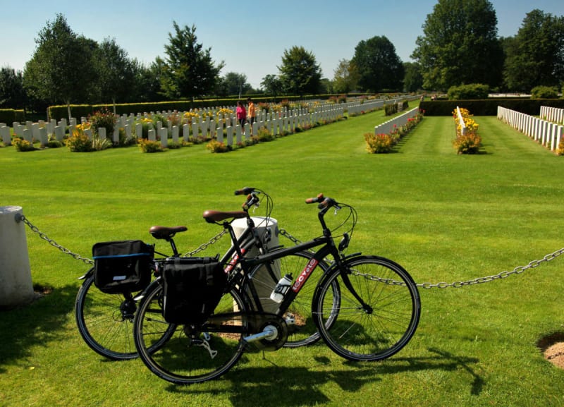 De la cathédrale de Bayeux à l'abbaye de Mondaye à vélo - Bayeux