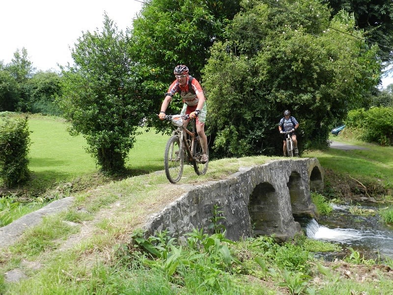 A VTT le long des bocages de Colomby - Colomby