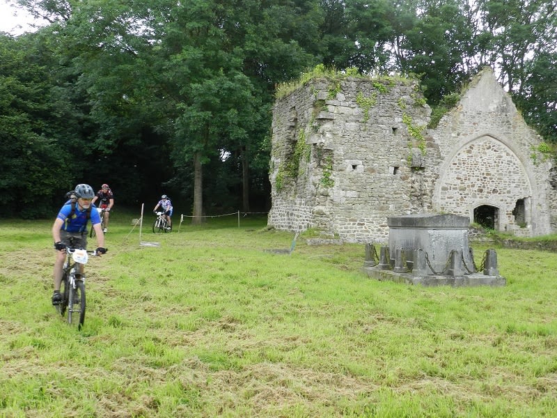 Vers le Mont Castre à VTT - La Haye-du-Puits