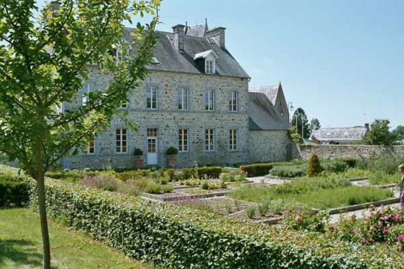 Promenade sur la trace des Tancrède - Hauteville-la-Guichard