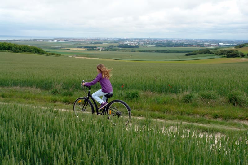 Mont Cailloux à vélo et sentiers de la gloire - Verchain-Maugré