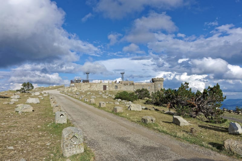 Beklim de legendarische Mont Aigoual en zijn passen per fiets - Valleraugue