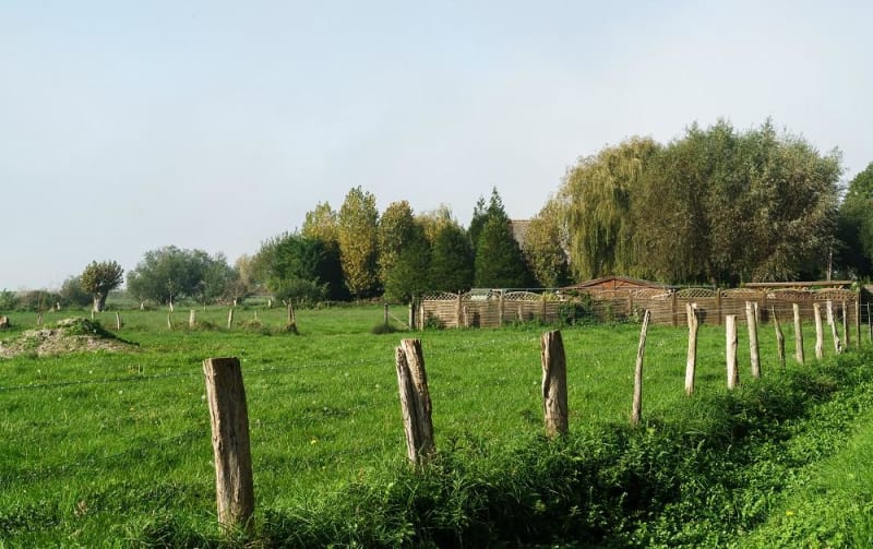 À travers la vallée de l'Orange - Fourneville