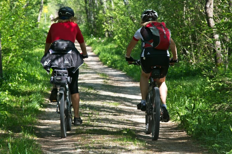 A VTT dans les bois du Nord et au fil de la Planquette - Fressin