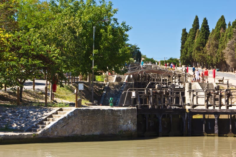 Bord du Canal du Midi et condensé du meilleur de la région - Béziers