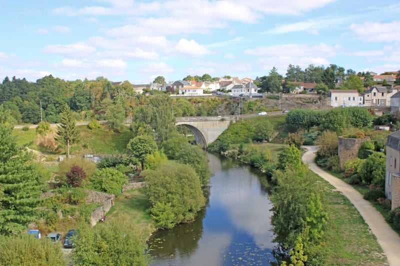 Campagne des Deux-Sèvres et vélo de route depuis Parthenay - Parthenay