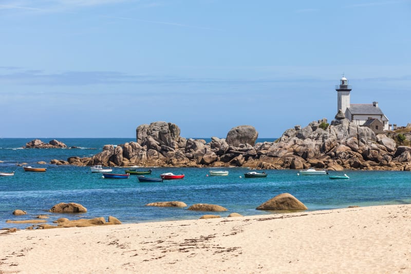 Entre phare et menhir au large de Kerlouan à vélo - Kerlouan