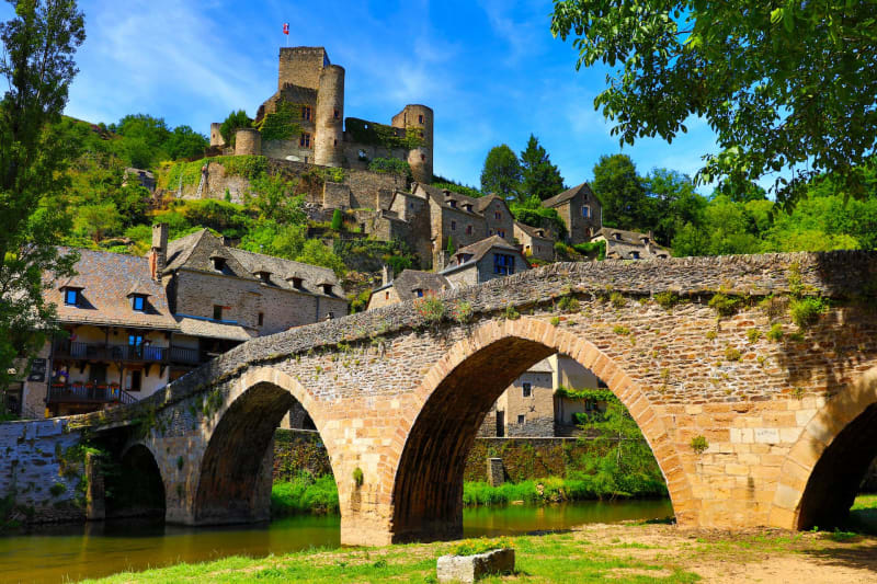 Village classé de Belcastel et son ambiance apaisante - Belcastel