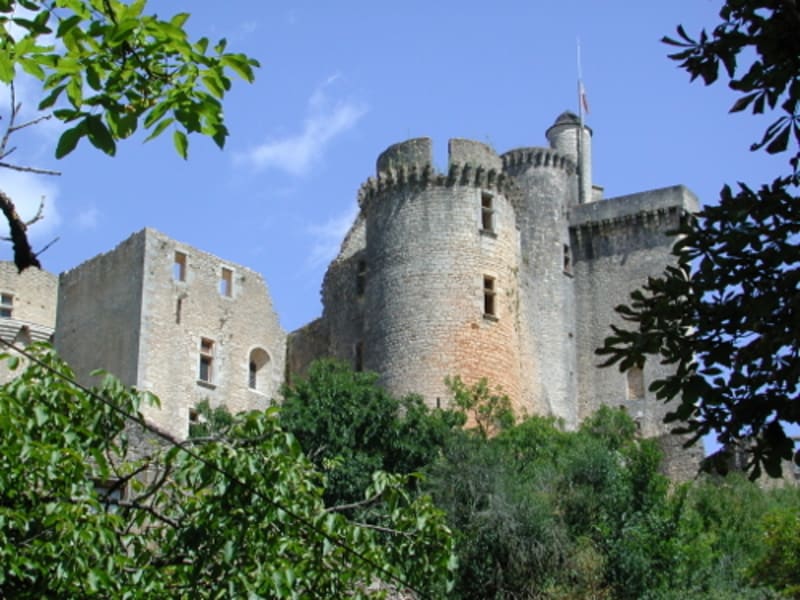 Bonaguil, du château à l'église de Lastreilles - Bonaguil