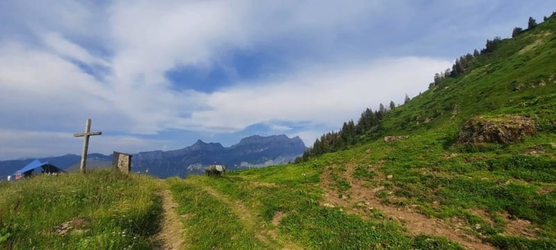 Refuge de Doran par le GRP® Tour du Pays du Mont-Blanc - Burzier, Sallanches