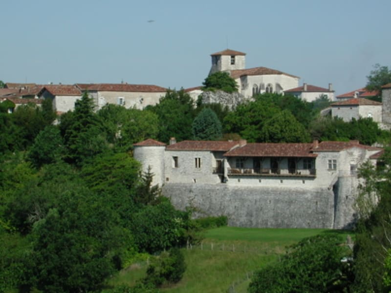 Pujols, parmi "les plus beaux villages de France" - Pujols
