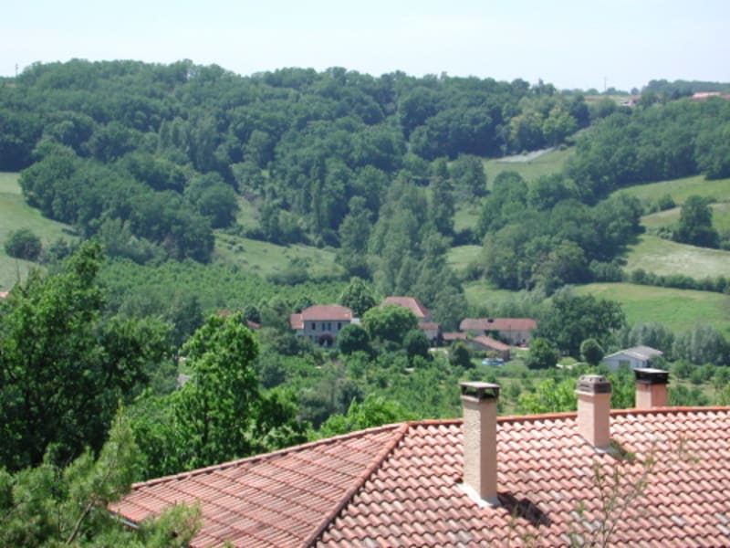Dolmayrac, cité promontoire sur la vallée du Lot - Dolmayrac