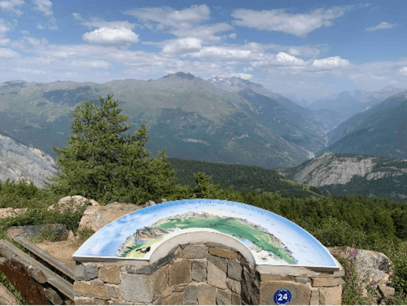 Télésiège du Vinouve et hauts sommets depuis Les Karellis - Les Karellis