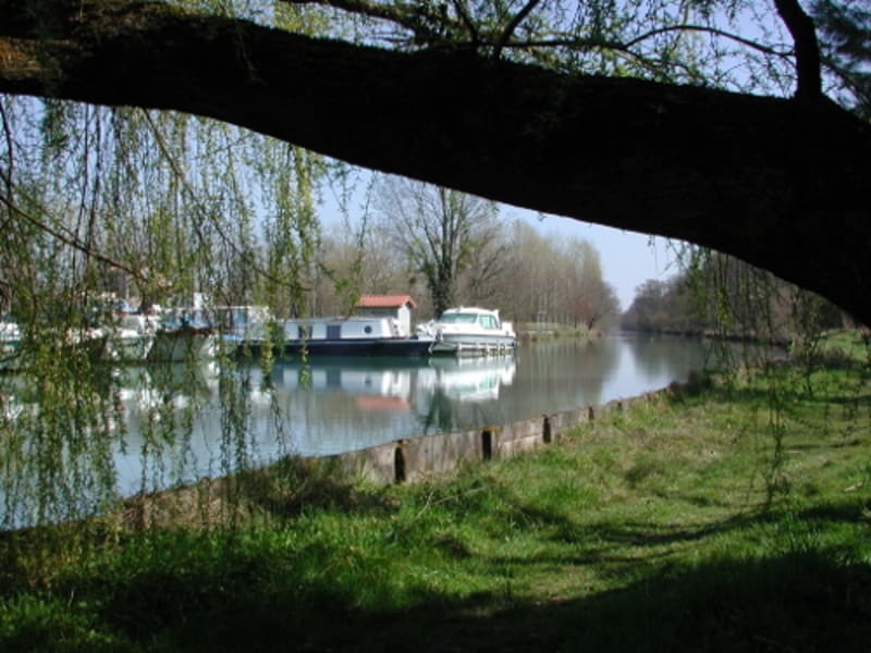 Buzet, un port entre Canal et Baïse - Buzet