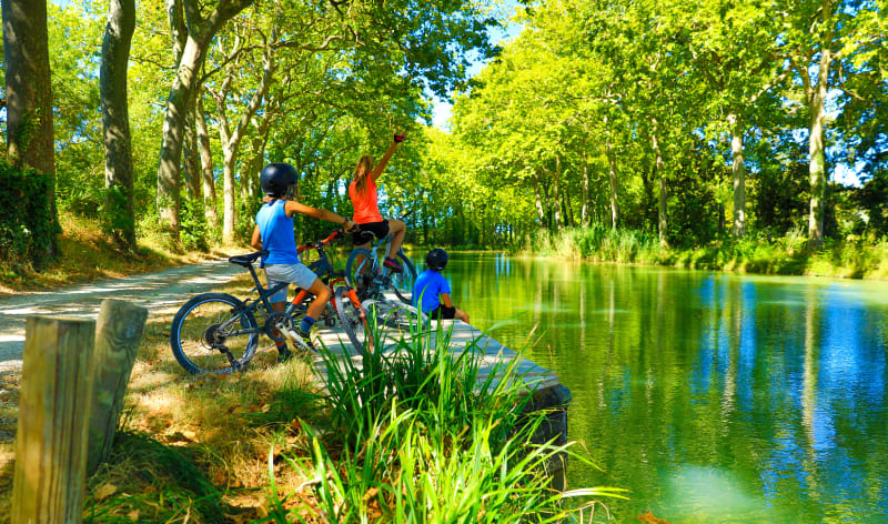 Le long de la rivière à vélo depuis Saint-Jean-d'Ardières - Saint-Jean-d'Ardières
