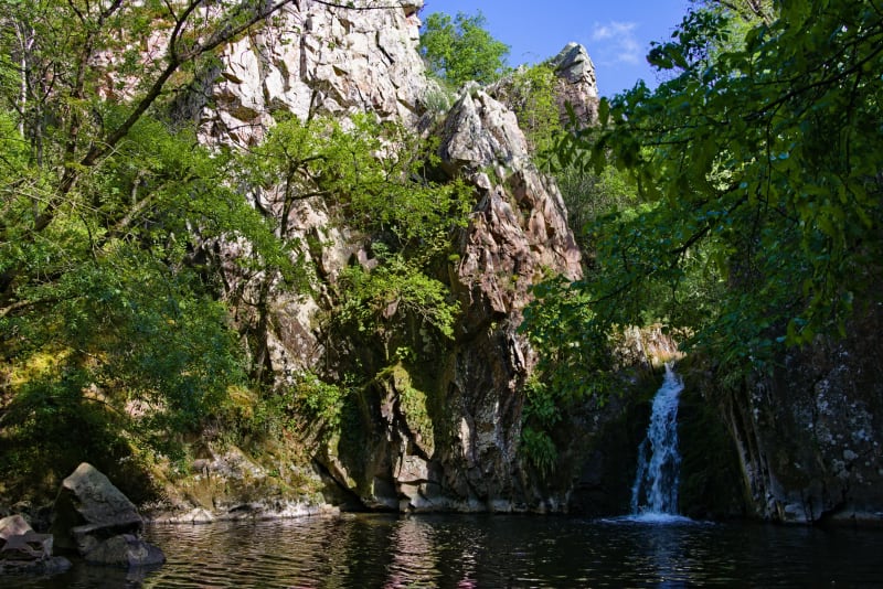 Cascade de Pommiers et plongée dans la vallée du Pressoir - Mauzé-Thouarsais
