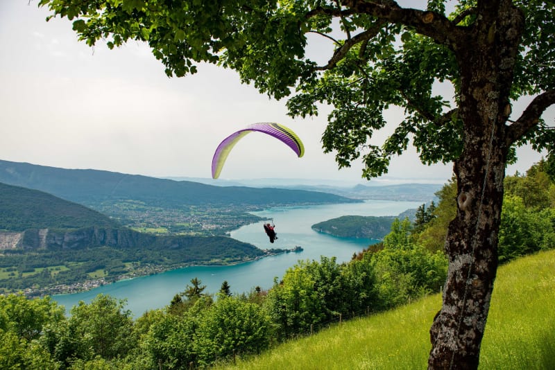 Uitzicht op het meer van Annecy vanaf de Col de la Forclaz - Col de la Forclaz, Montmin