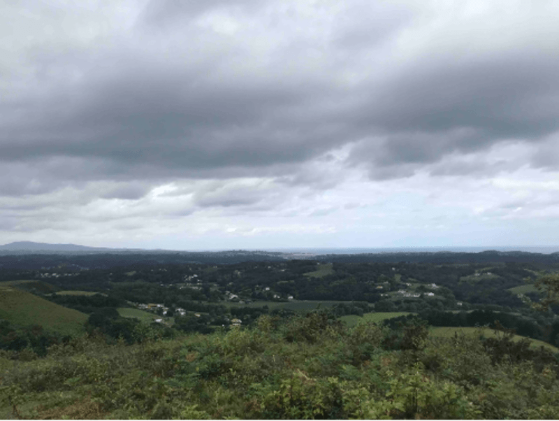 Kruis van Sainte-Barbe en prachtig uitzicht op de Baskische kust - Ibarrun, Saint-Pée-sur-Nivelle