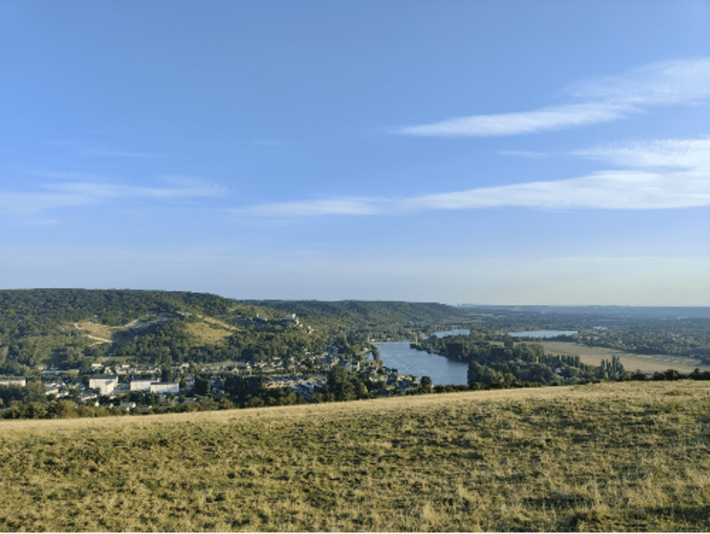 Belles vues sur La Seine et Les Andelys par le GR® 2 - Les Andelys