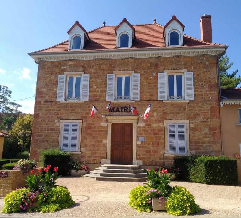 De Saint-Julien à Blacé, extase dans des paysages viticoles - Saint-Julien