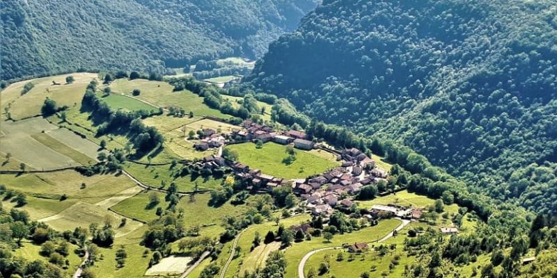 Tour du village en rond d'Oncieu - Argis