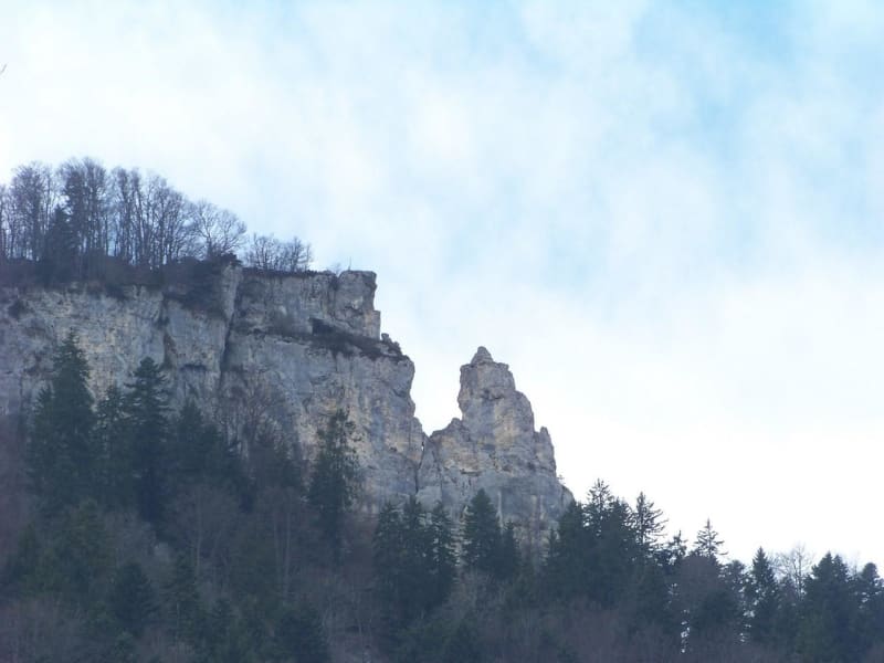 Montée à la Dent du Corbeley et joli panorama - Saint-Cassin
