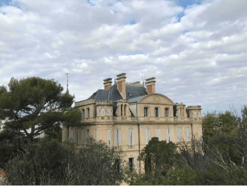 Flânerie architecturale dans le quartier du Cabot - Marseille
