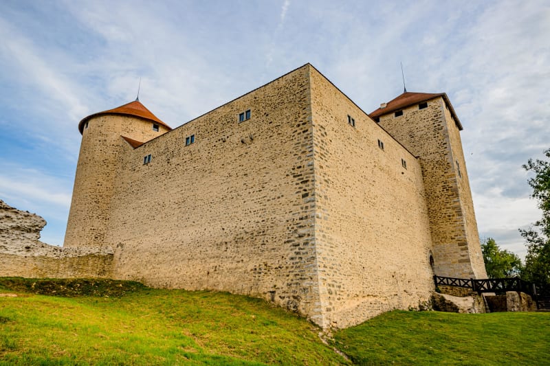 Circuit des Brosses au Château des Allymes - Ambérieu-en-Bugey