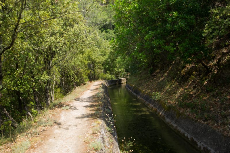 Mouans-Sartoux : son canal et ses rues - Mouans-Sartoux