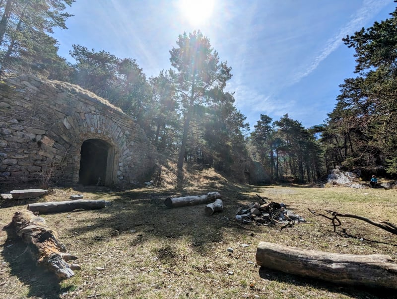 Circuit de Saint-Vincent-les-Forts et forêt profonde - Saint-Vincent-les-Forts