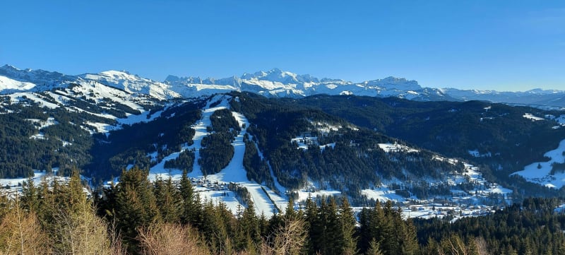 Le Mont Chéry et panorama sur les Gets - Les Gets