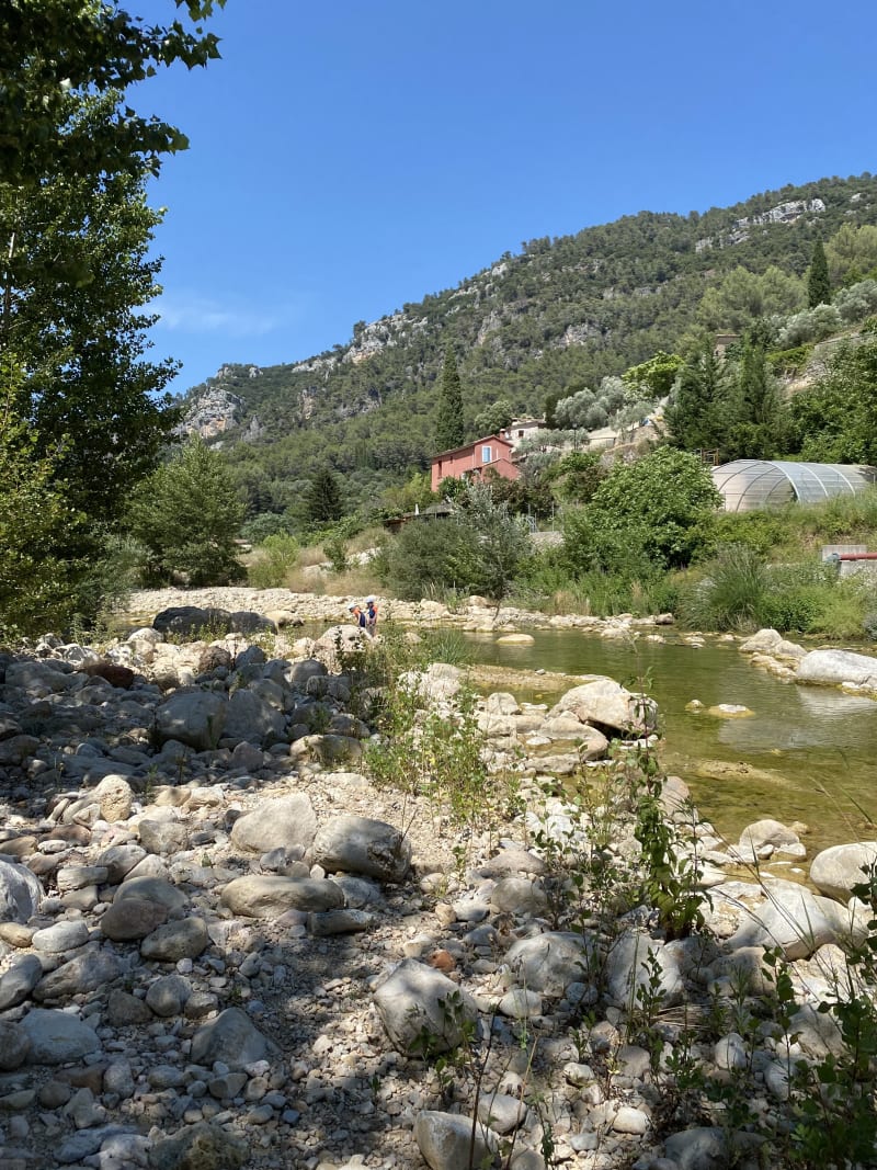 Van Draguignan naar Rebouillon, door de wijngaarden en de rivier - Draguignan