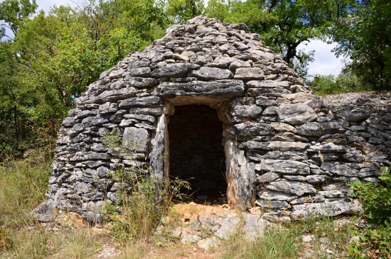 Prendre le frais à l'ombre des cazelles - Marcilhac-sur-Célé